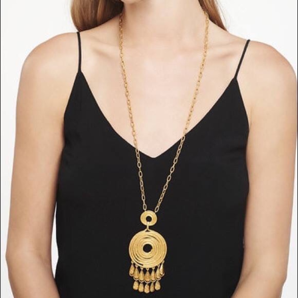 Stella and Dot Dahliah Pendent